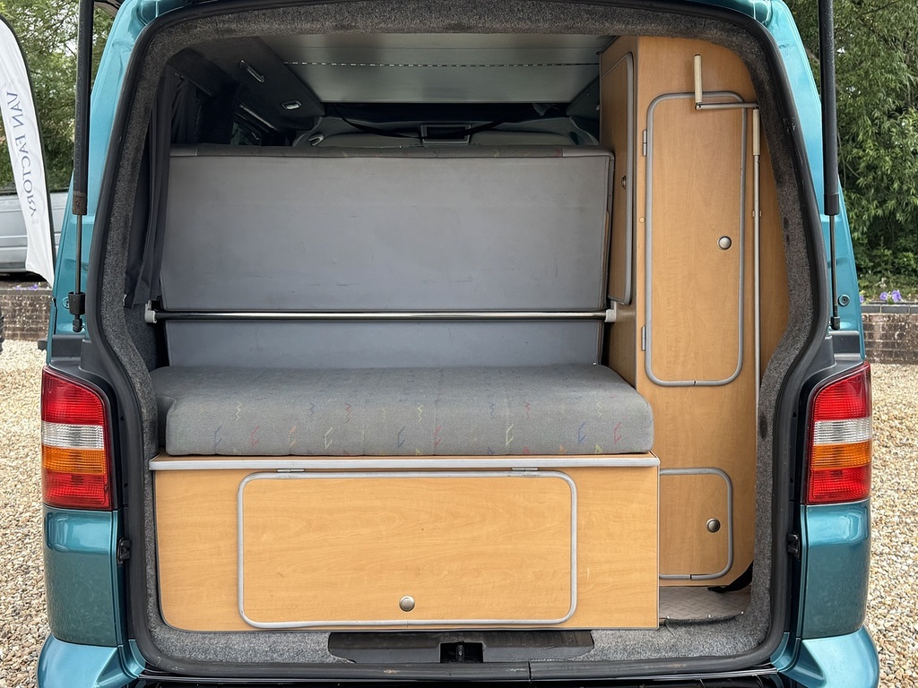 Volkswagen Transporter 1.9Tdi Pd 85Ps Van White #20