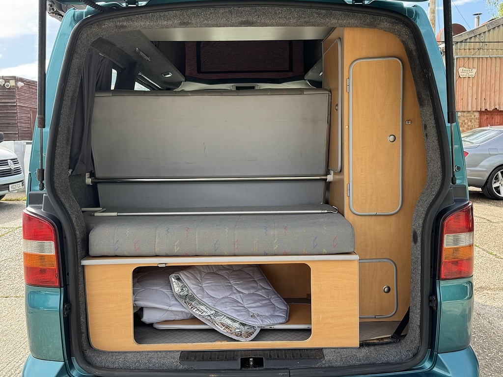 Volkswagen Transporter T5 T28 Swb Green #5