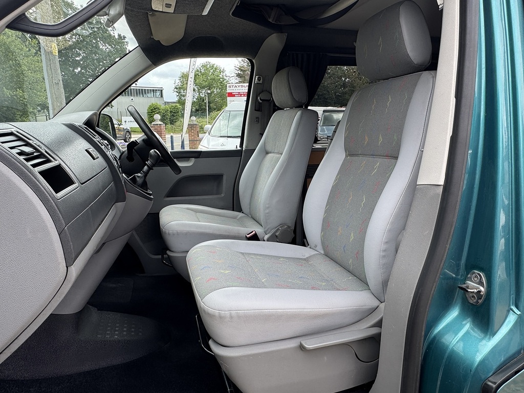 Volkswagen Transporter 1.9Tdi Pd 85Ps Van White #2