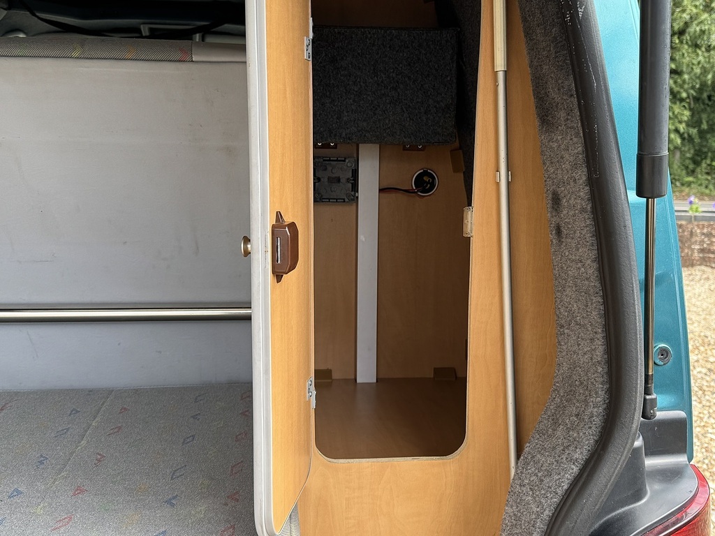 Volkswagen Transporter 1.9Tdi Pd 85Ps Van White #21