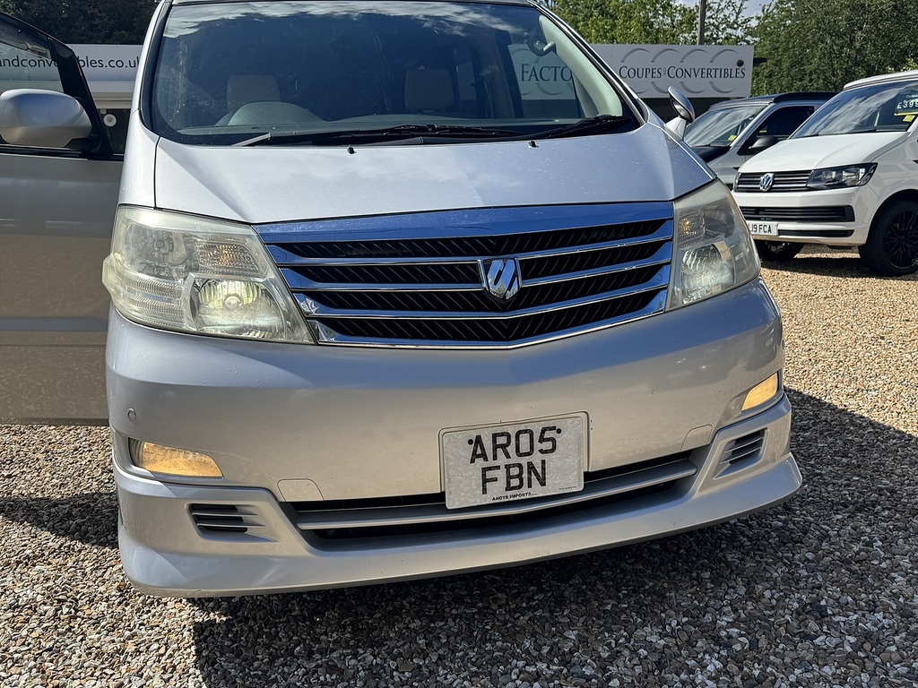 Toyota Alphard 2011 Alphardvellfire 2.4 7 White #56