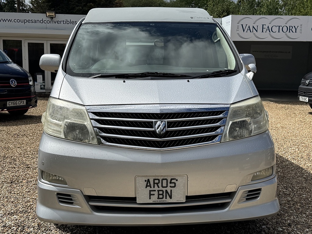 Toyota Alphard 2011 Alphardvellfire 2.4 7 White #35