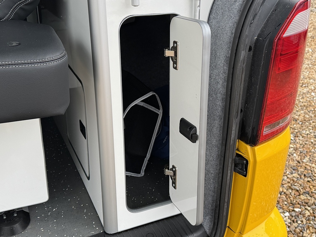 Volkswagen Campervan Campervan Yellow #26