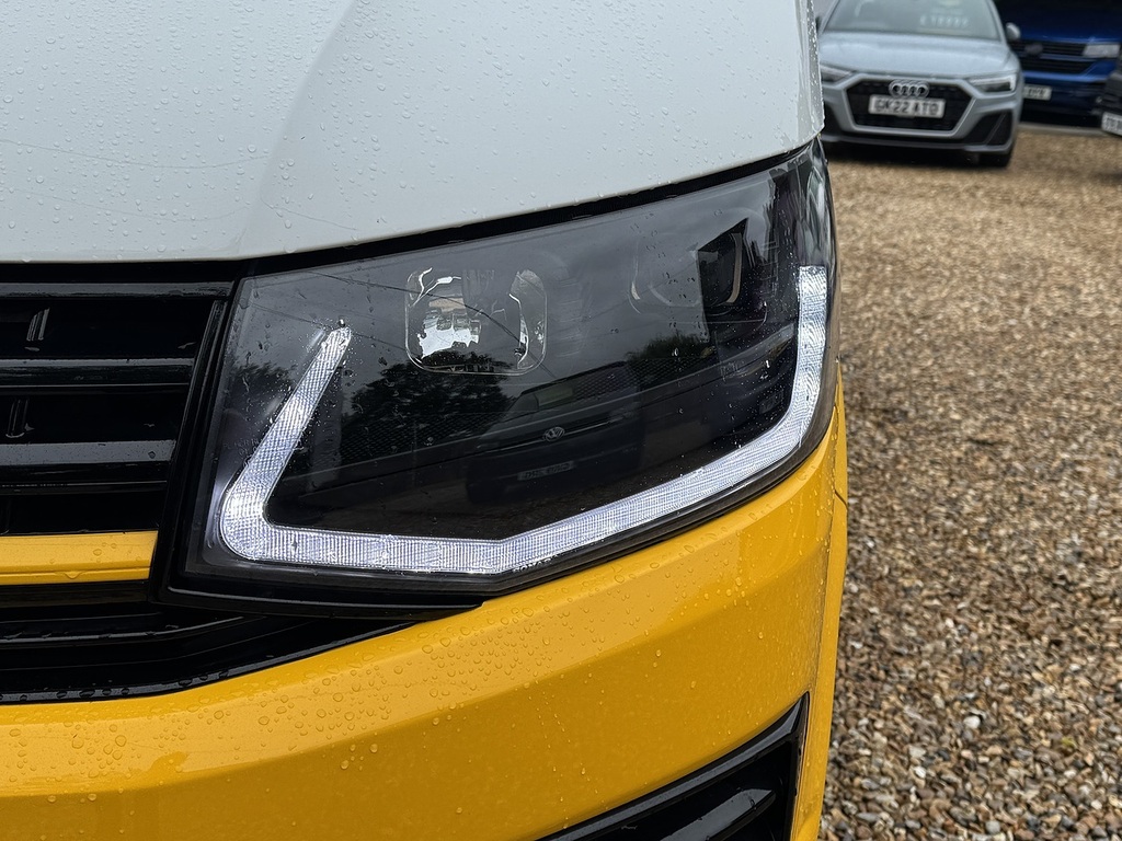Volkswagen Campervan Campervan Yellow #16
