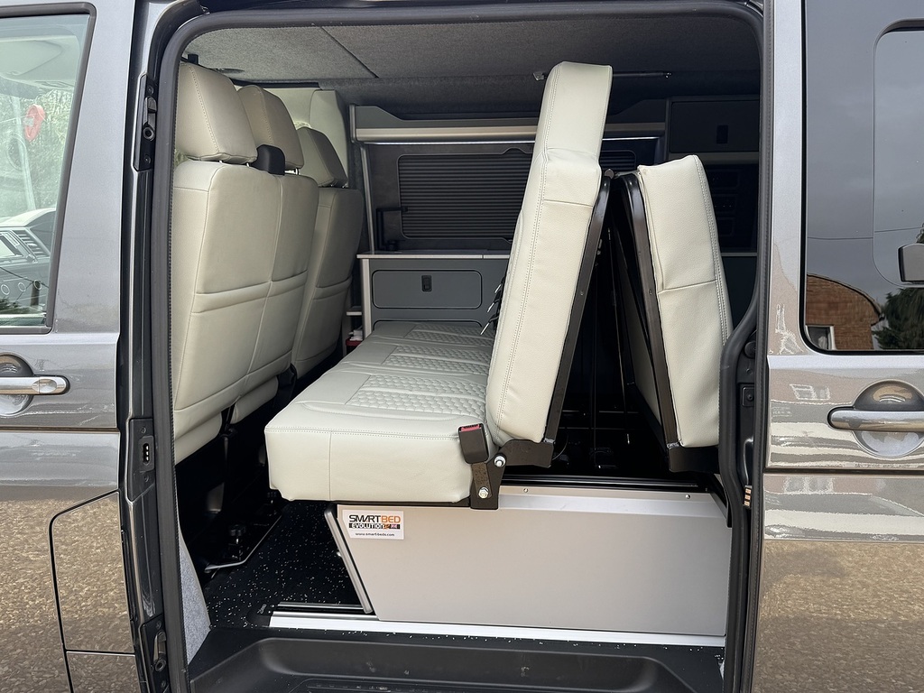 Volkswagen Transporter T6 T30 150 Dsg Swb Grey #4