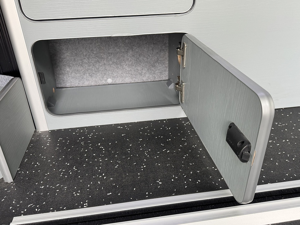 Volkswagen Transporter Bitdi T32 Bluemotion Tech Highline Grey #44