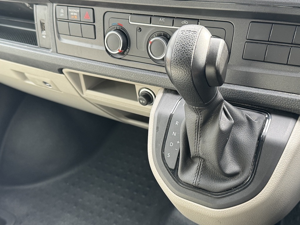 Volkswagen Transporter Bitdi T32 Bluemotion Tech Highline Grey #23