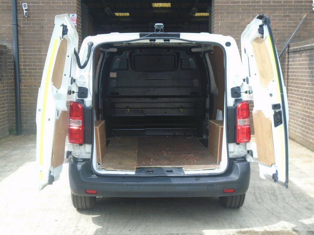 Peugeot Expert Panel Van 1.6 Bluehdi 1200 Professional Long Panel Grey #9