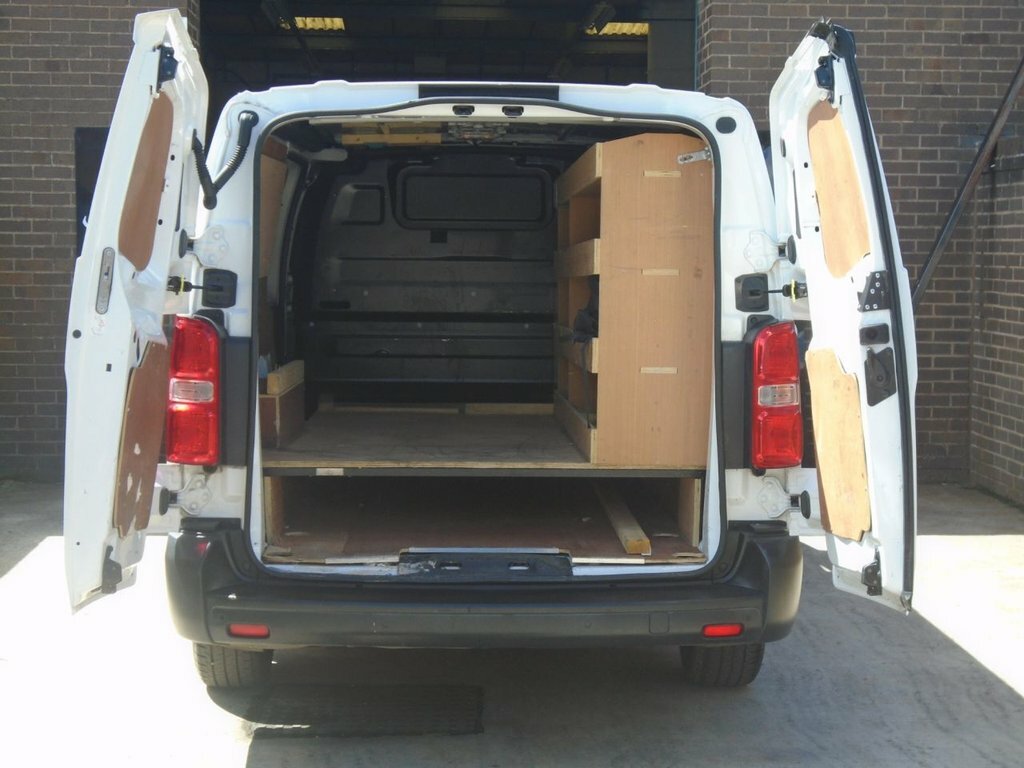 Vauxhall Vivaro White White #11
