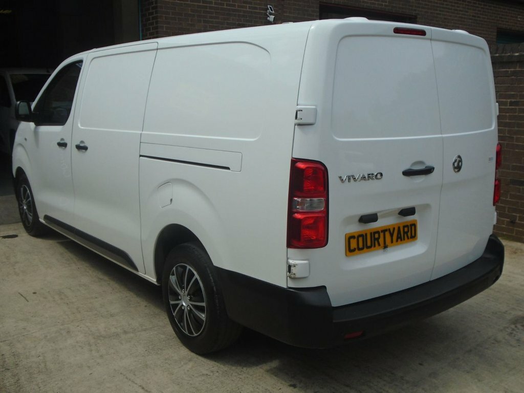 Vauxhall Vivaro 2900 Dynamic L2 Lwb 1.5Cc 100Ps White #8