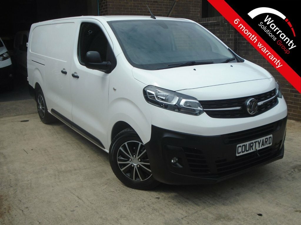 Vauxhall Vivaro 1.5L Dynamic 6Dr White
