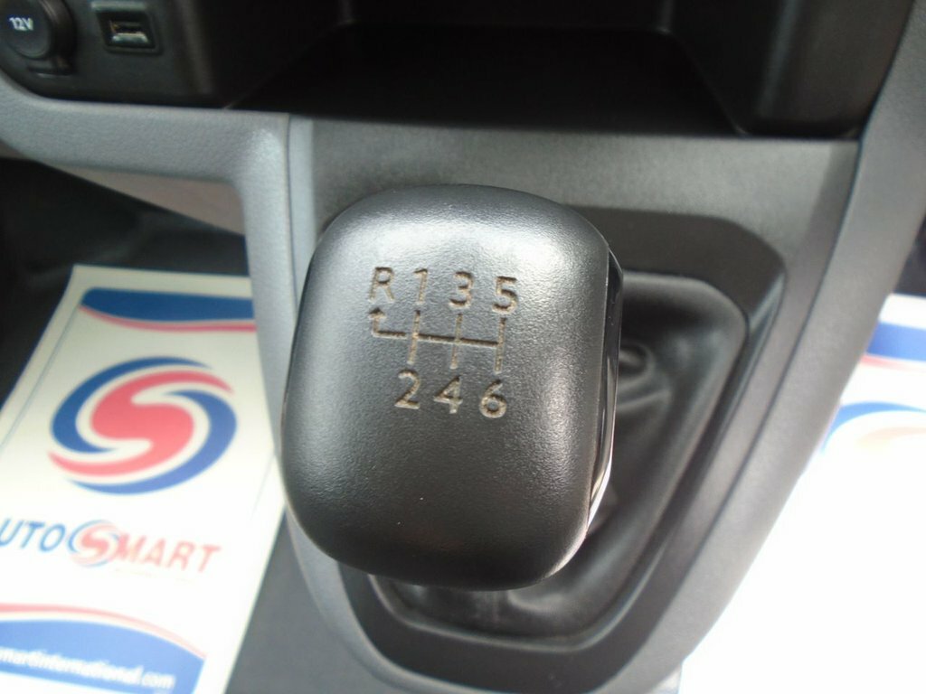 Vauxhall Vivaro 2900 Dynamic L2 Lwb 1.5Cc 100Ps White #26