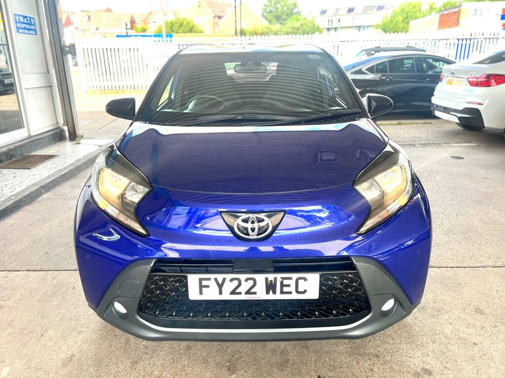 Toyota Aygo X 1.0 Vvt-i Edge Euro 6 Ss FY22WEC Blue #2
