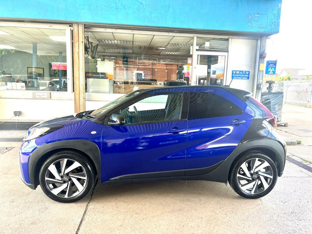 Toyota Aygo X 1.0 Vvt-i Edge Euro 6 Ss FY22WEC Blue #4