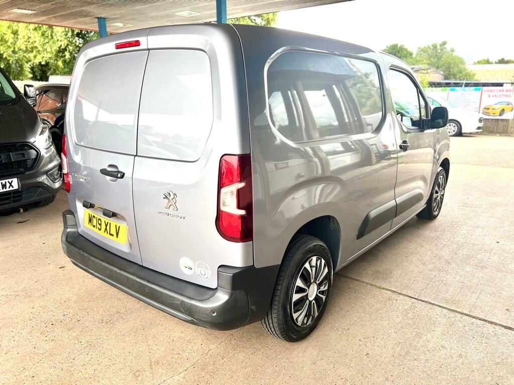 Peugeot Partner Panel Van 1.6 Bluehdi 950 Professional Long Panel White #17