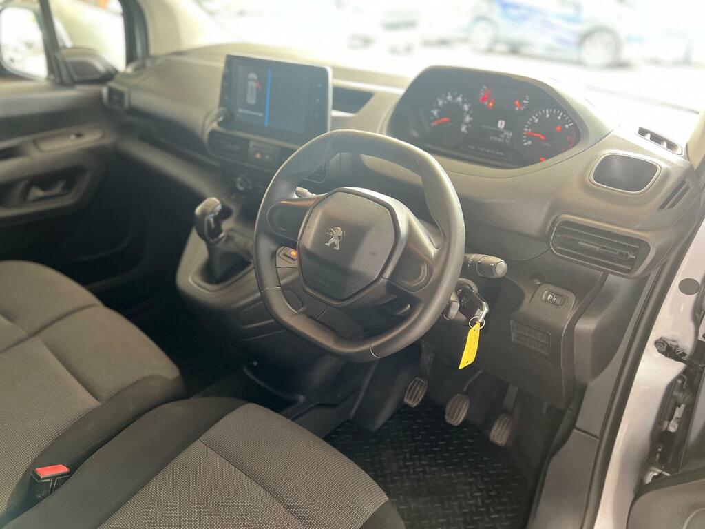 Peugeot Partner 1.6 Bluehdi 650 Professional Standard Panel Van Sw Grey #4