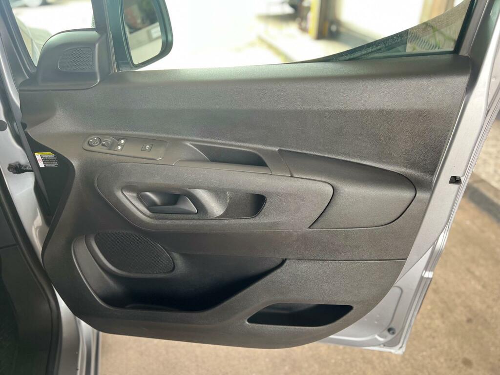 Peugeot Partner Panel Van 1.6 Bluehdi 950 Professional Long Panel White #10