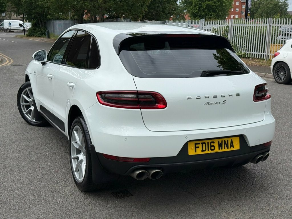 Porsche Macan 3L S X2GCE White #5