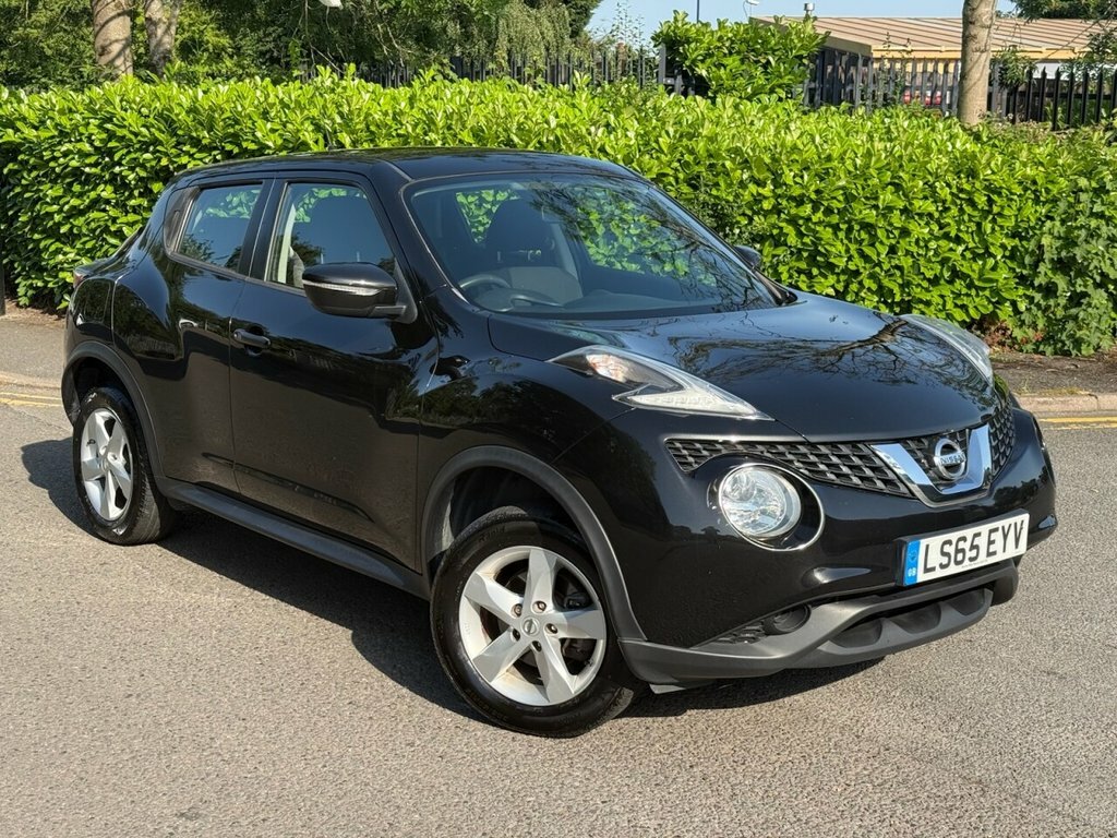 Nissan Juke 1.6L Visia Black