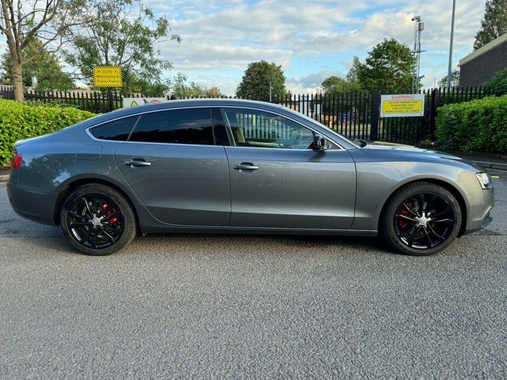 Audi A5 2L Se Technik LK66STZ Grey #2