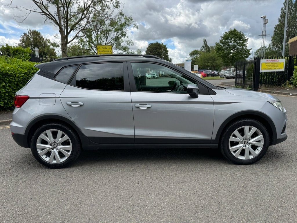 Seat Arona 1L Se Technology DG69BWC Silver #2