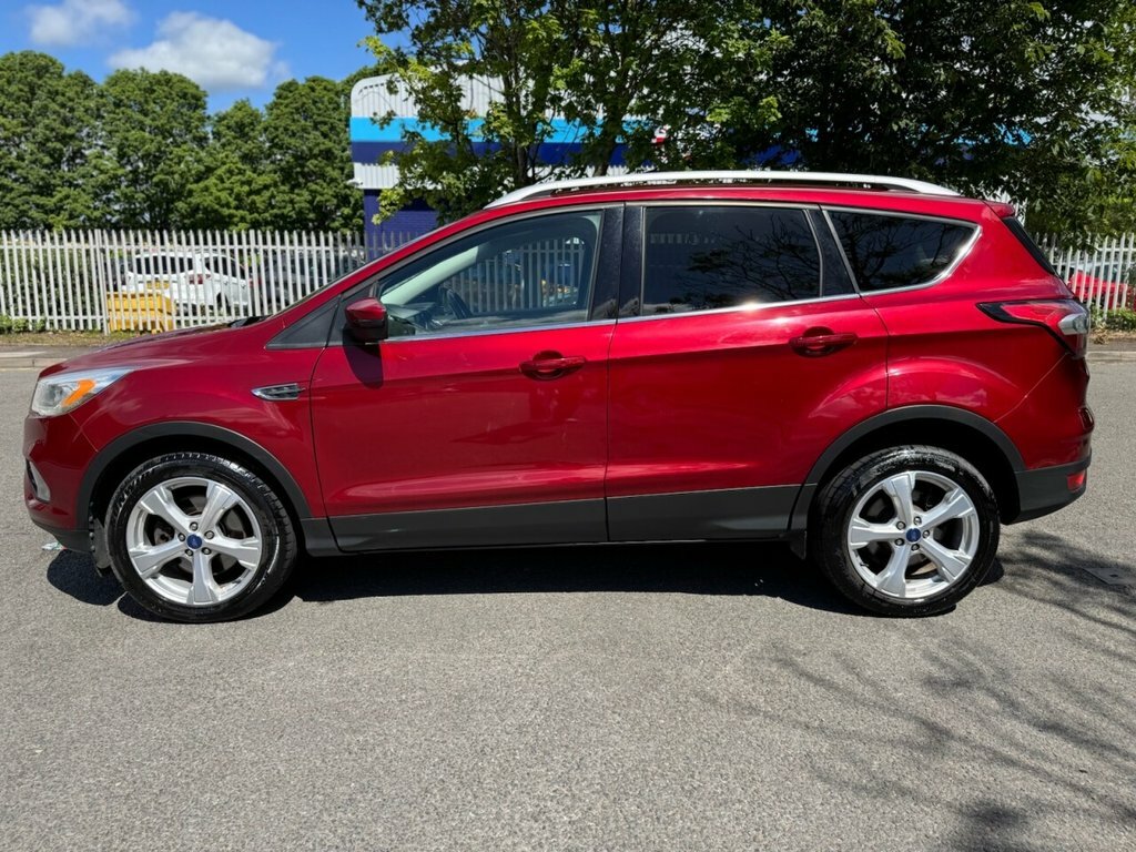 Ford Kuga 2L Titanium HG17WNJ Red #6