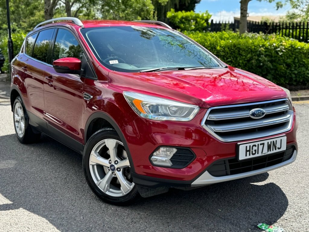 Ford Kuga 2L Titanium HG17WNJ Red