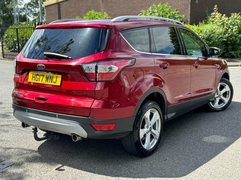 Ford Kuga 2L Titanium HG17WNJ Red #3