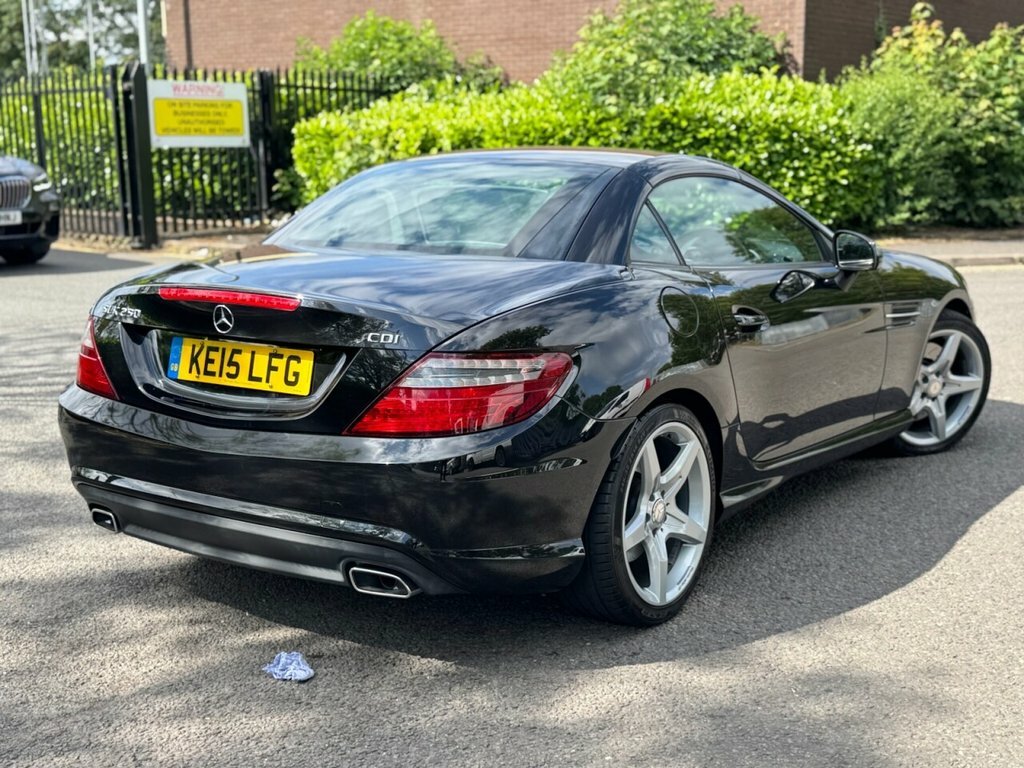 Mercedes-Benz SLK 2.1L Amg Sport Black #3