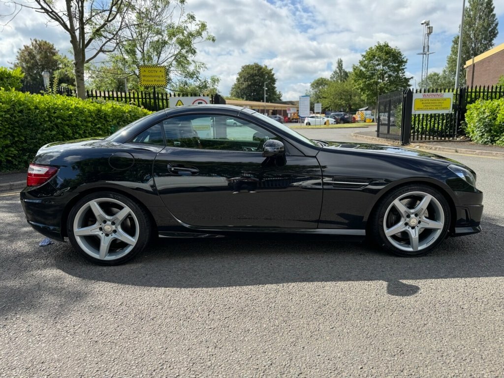 Mercedes-Benz SLK 2.1L Amg Sport Black #2