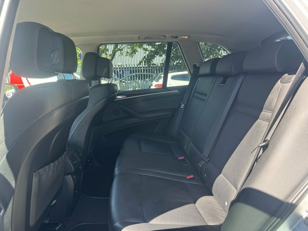 BMW X5 3L M Sport Black #16