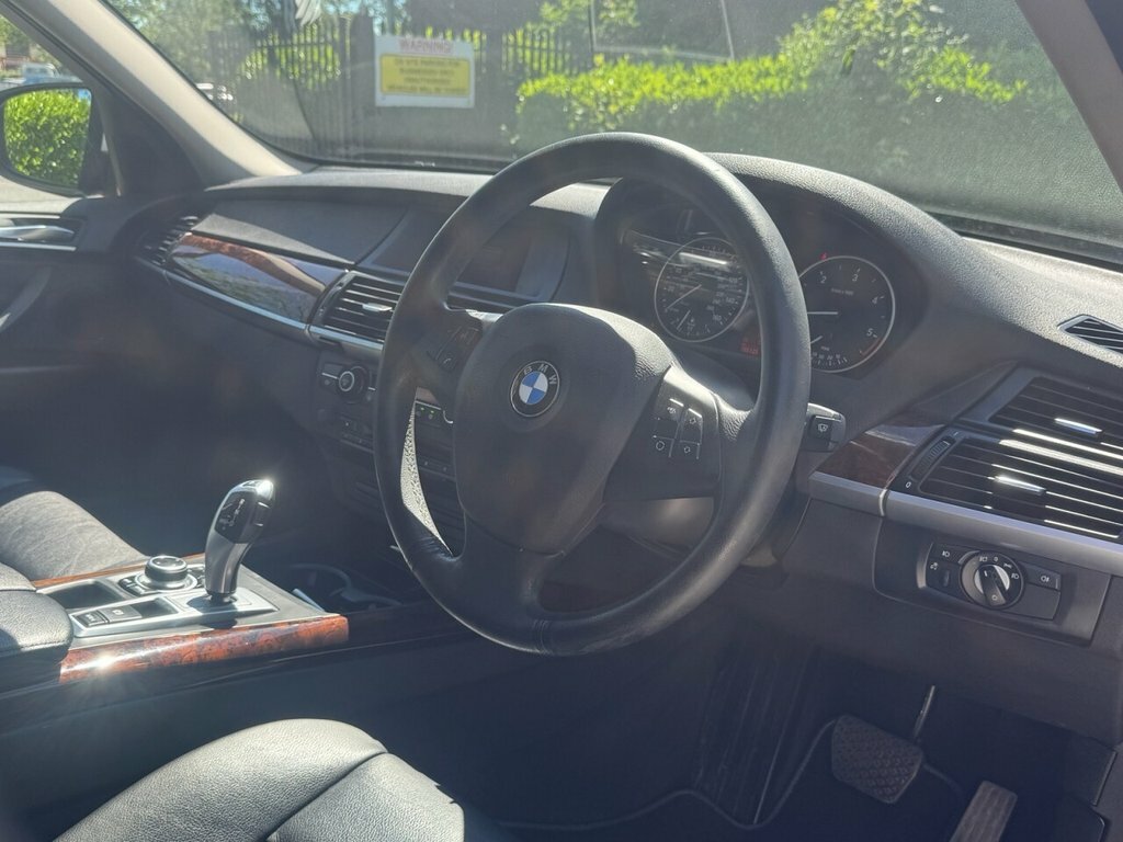 BMW X5 3L M Sport Black #10