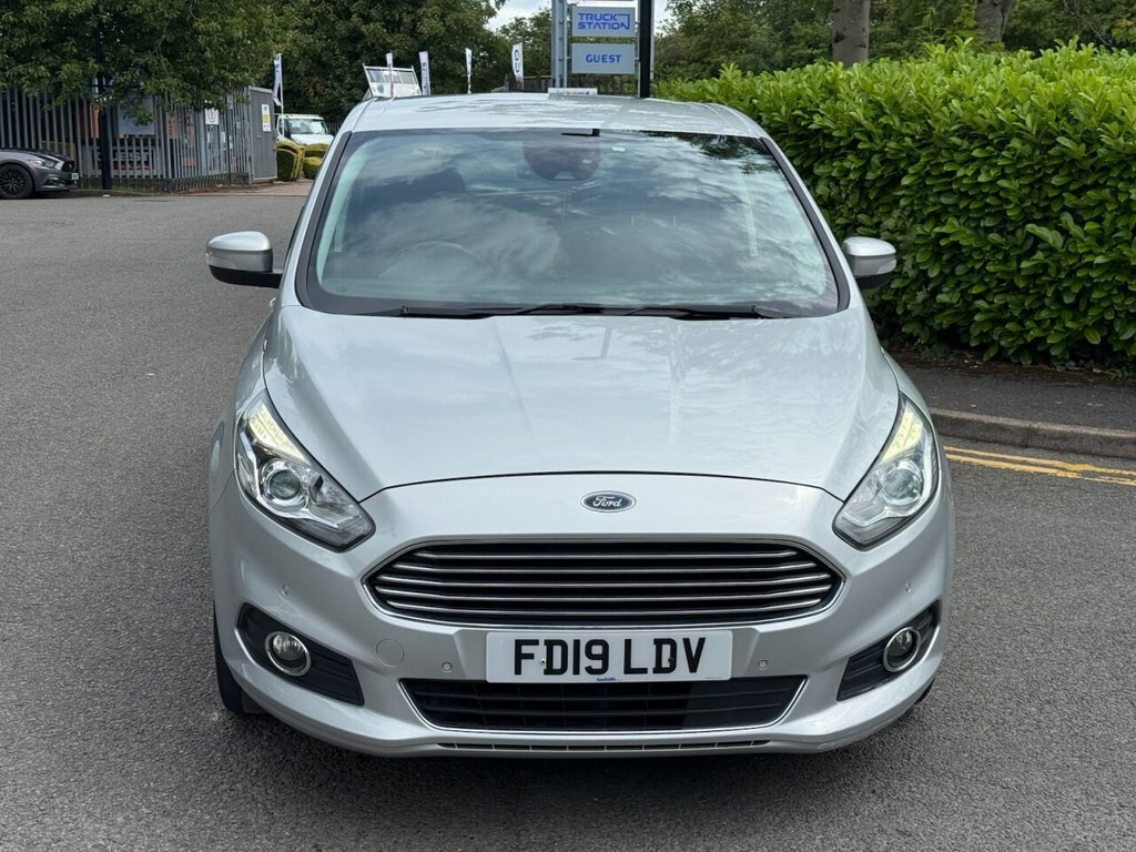 Ford S-Max 2L Titanium Silver #2