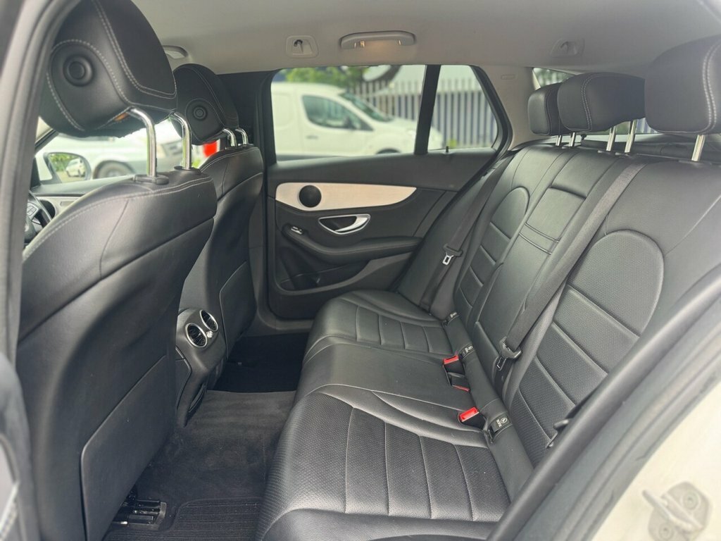 Mercedes-Benz C Class C220d Se Executive White #16