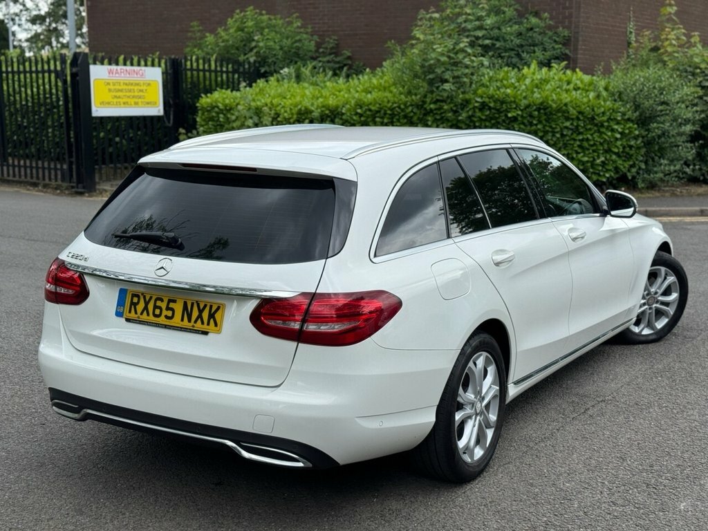 Mercedes-Benz C Class C220d Se Executive White #3