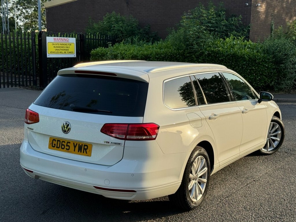 Volkswagen Passat 1.6L Se GD65YWR White #6