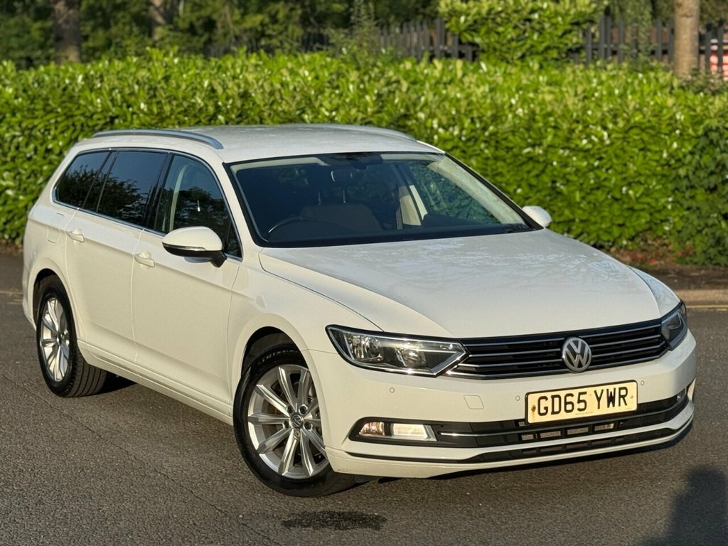 Volkswagen Passat 1.6L Se White