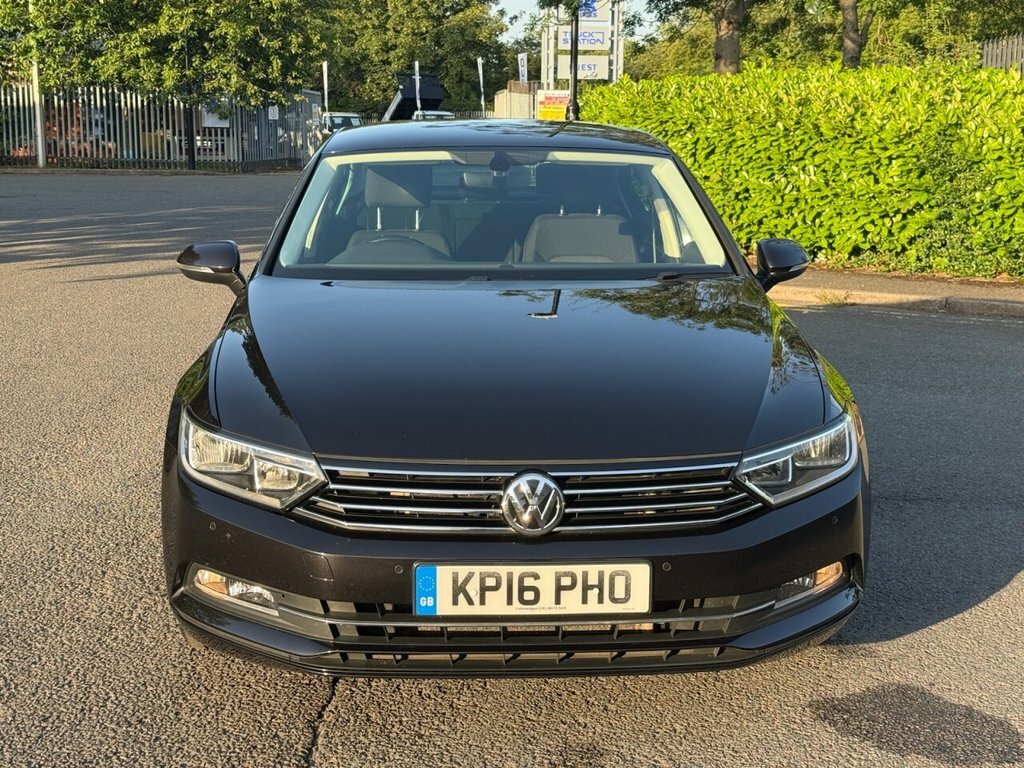 Volkswagen Passat 2L Se Business Black #2