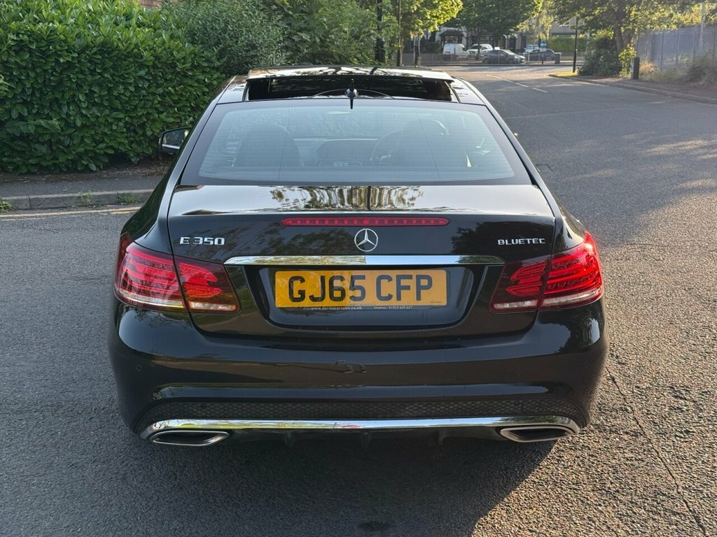 Mercedes-Benz E Class 3L Amg Line Black #6