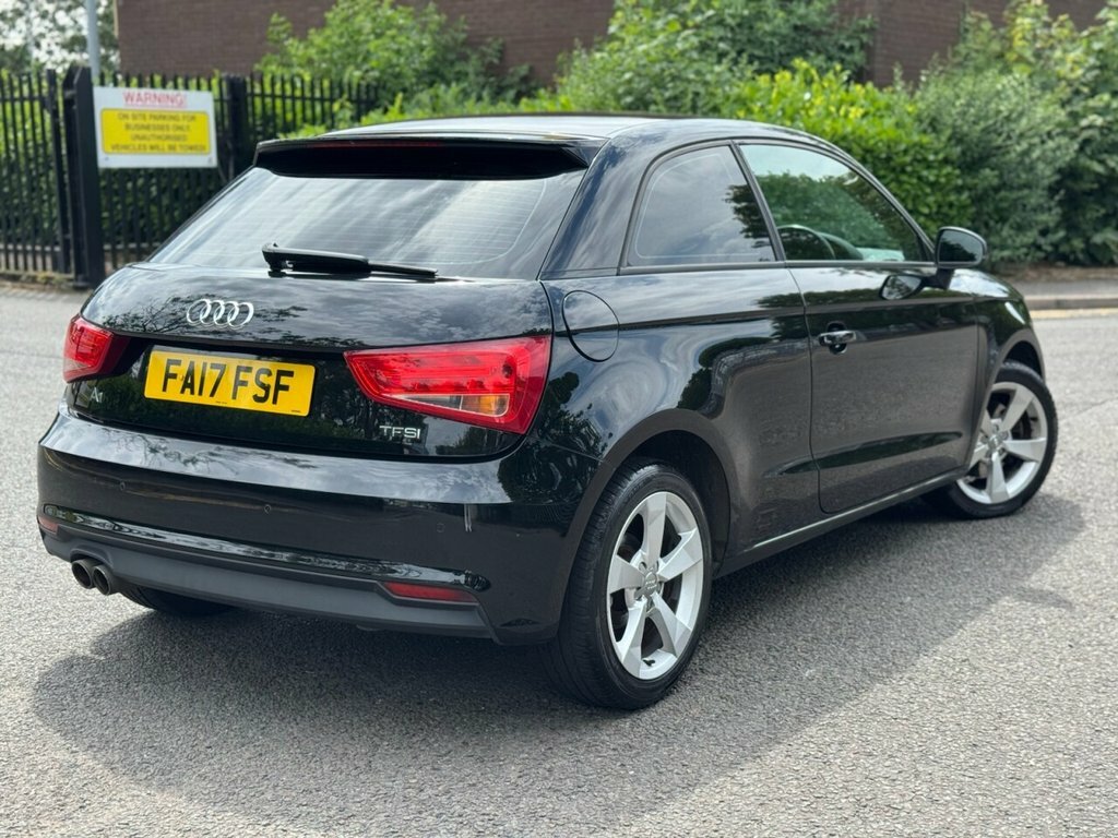 Audi A1 1.4L Sport Black #3