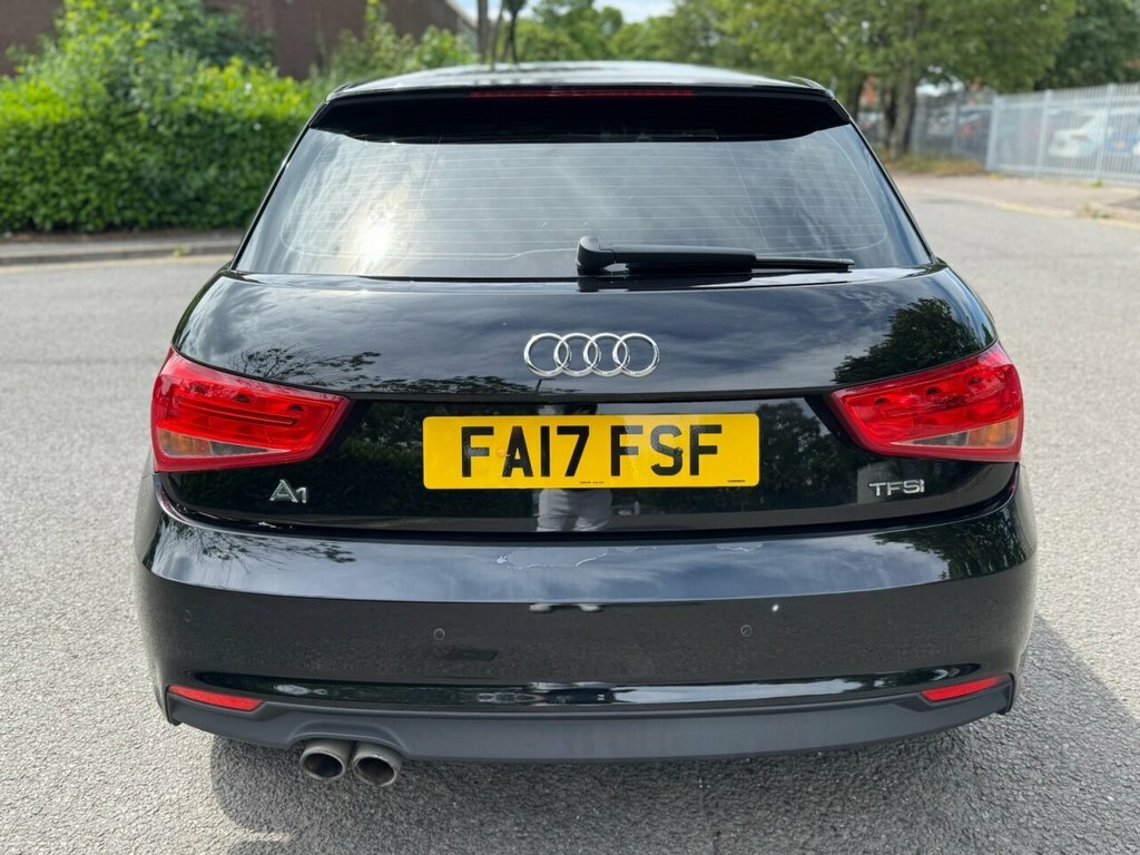 Audi A1 1.4L Sport Black #4