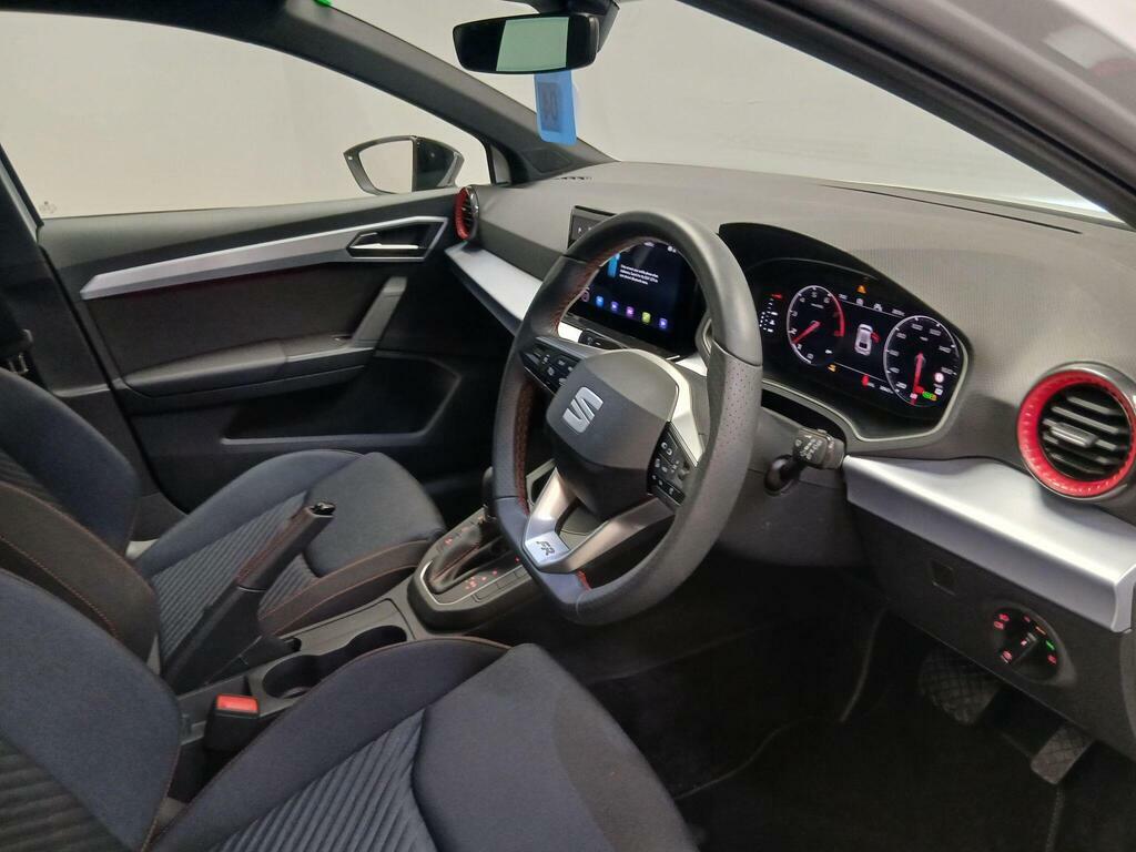Seat Ibiza 1.0 Tsi Fr Black Edition Dsg Euro 6 Ss PN75JWX White #4