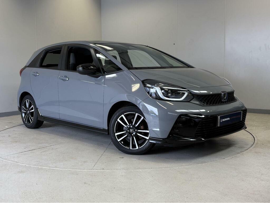 Honda Jazz 5,060 Deposit 8.9 Representative Apr Pcp MC25UYK Grey