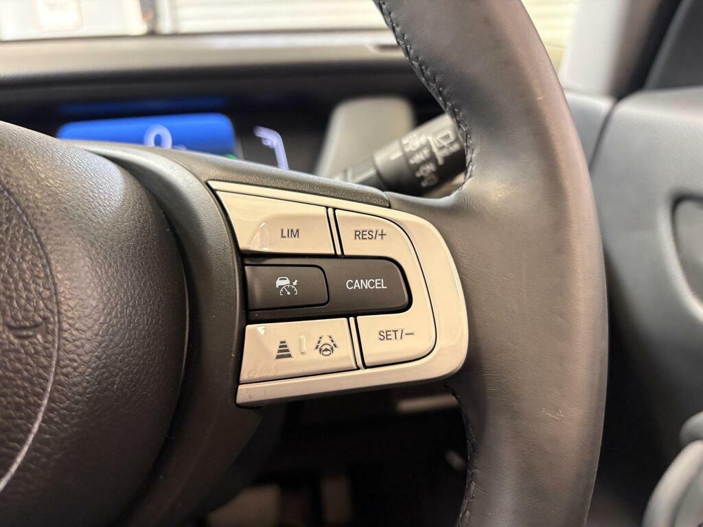 Honda Jazz Jazz 1.5 I-mmd Hybrid Advance Ecvt Blue #22
