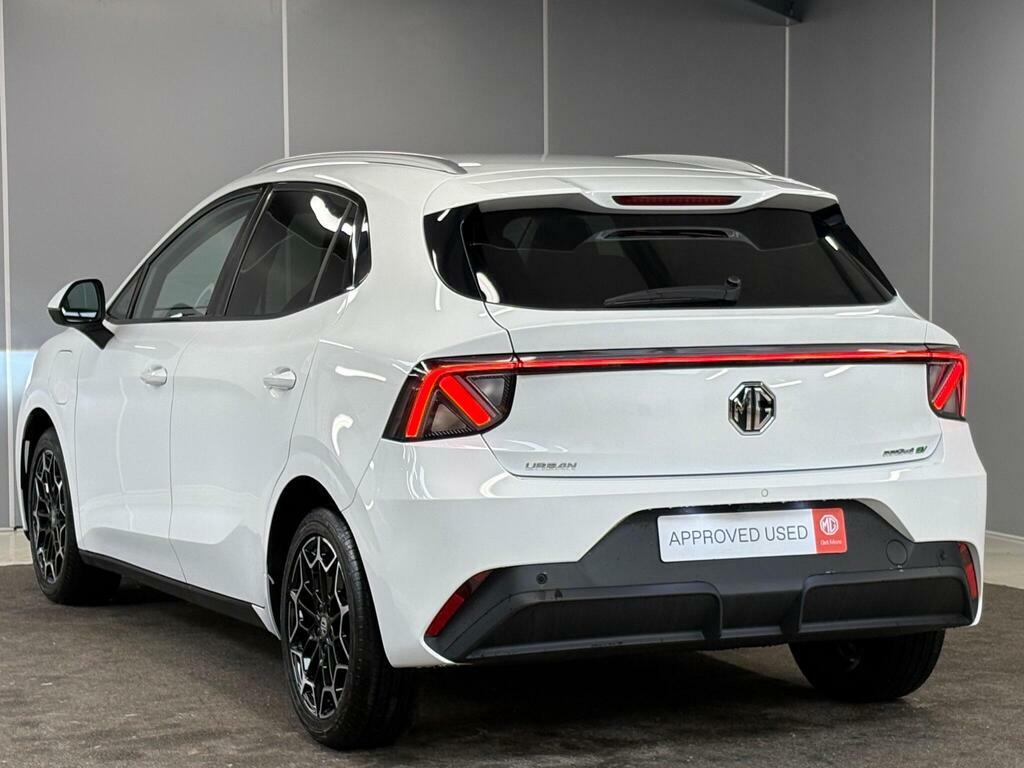 MG MG4 53.9Kwh Premium Long Range PJ26KWV White #4