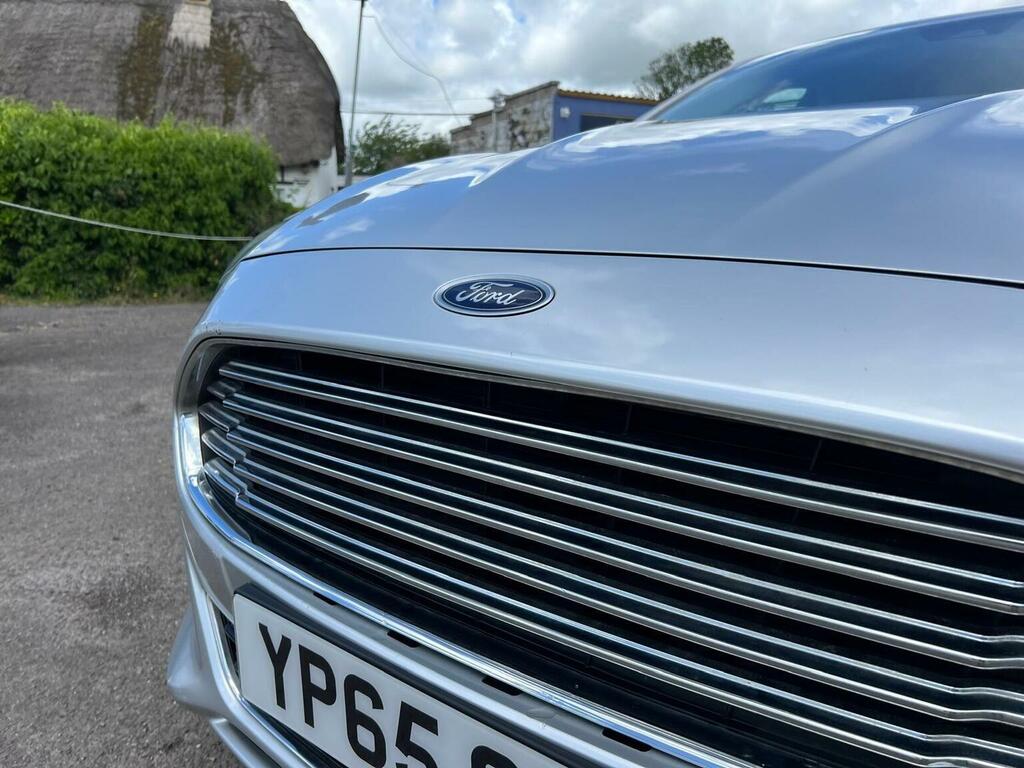 Ford Mondeo Hatchback 2.0 Tdci Titanium Euro 6 Ss 2015 YP65GDF Silver #3