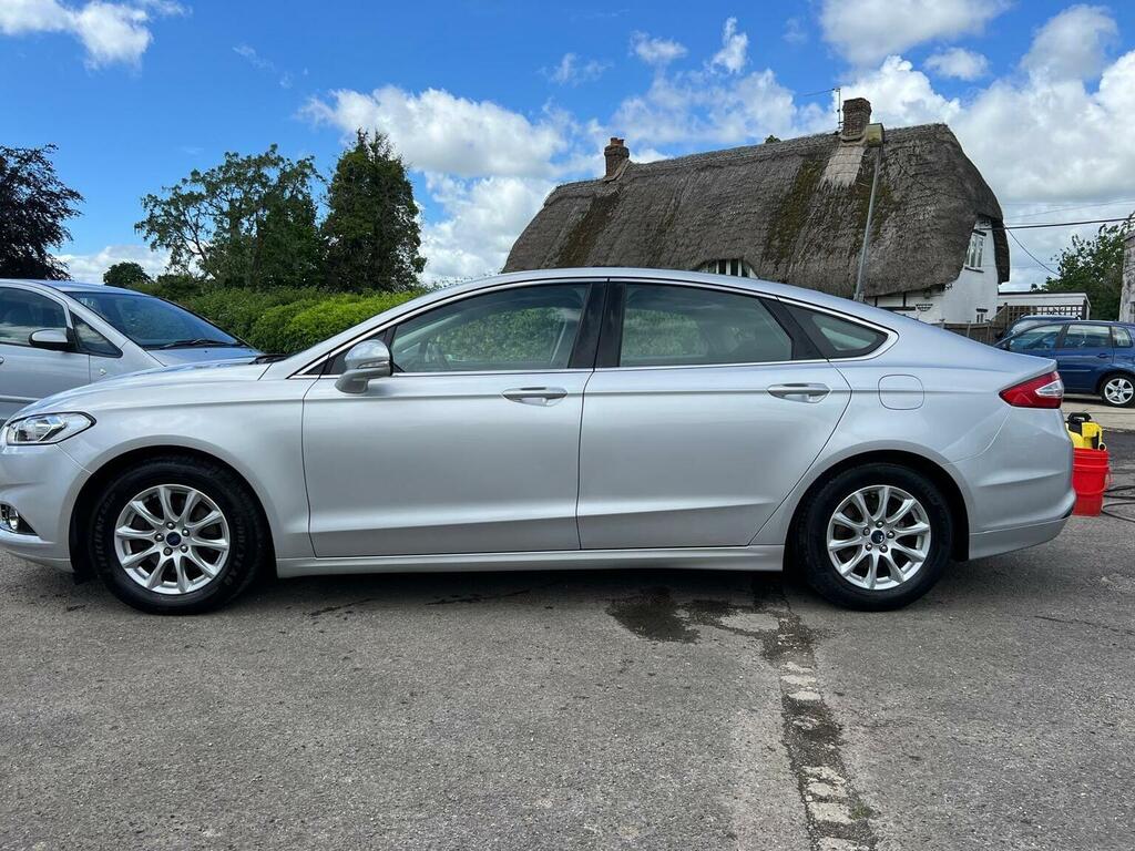 Ford Mondeo Hatchback 2.0 Tdci Titanium Euro 6 Ss 2015 YP65GDF Silver #6