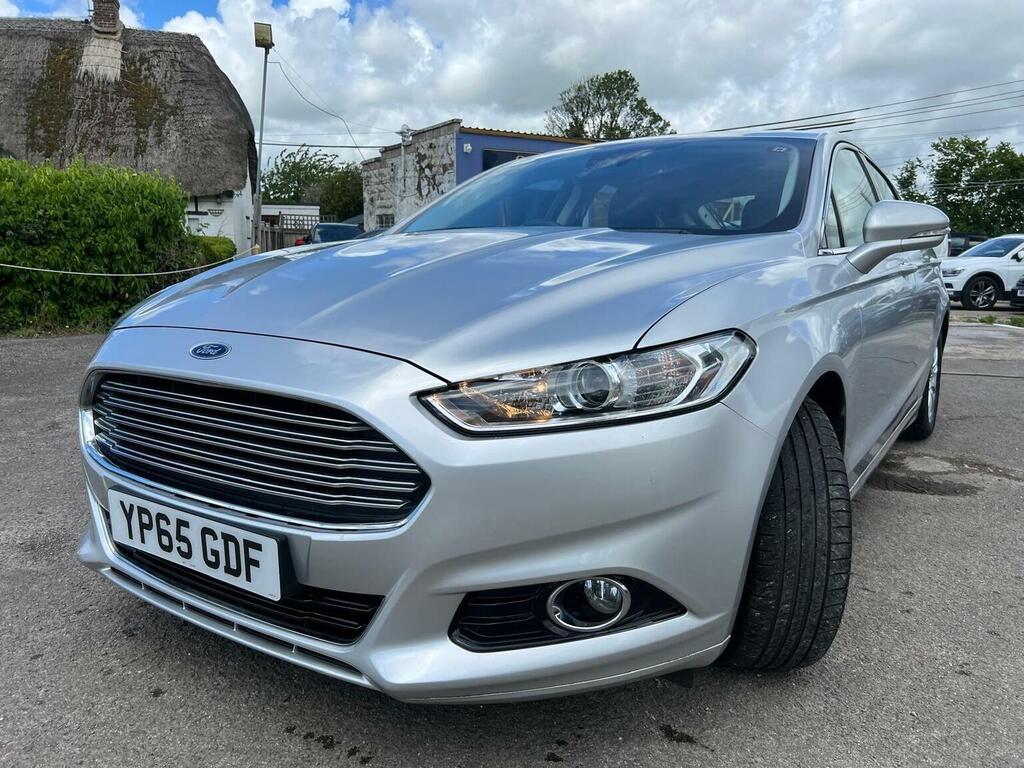 Ford Mondeo Hatchback 2.0 Tdci Titanium Euro 6 Ss 2015 YP65GDF Silver #4