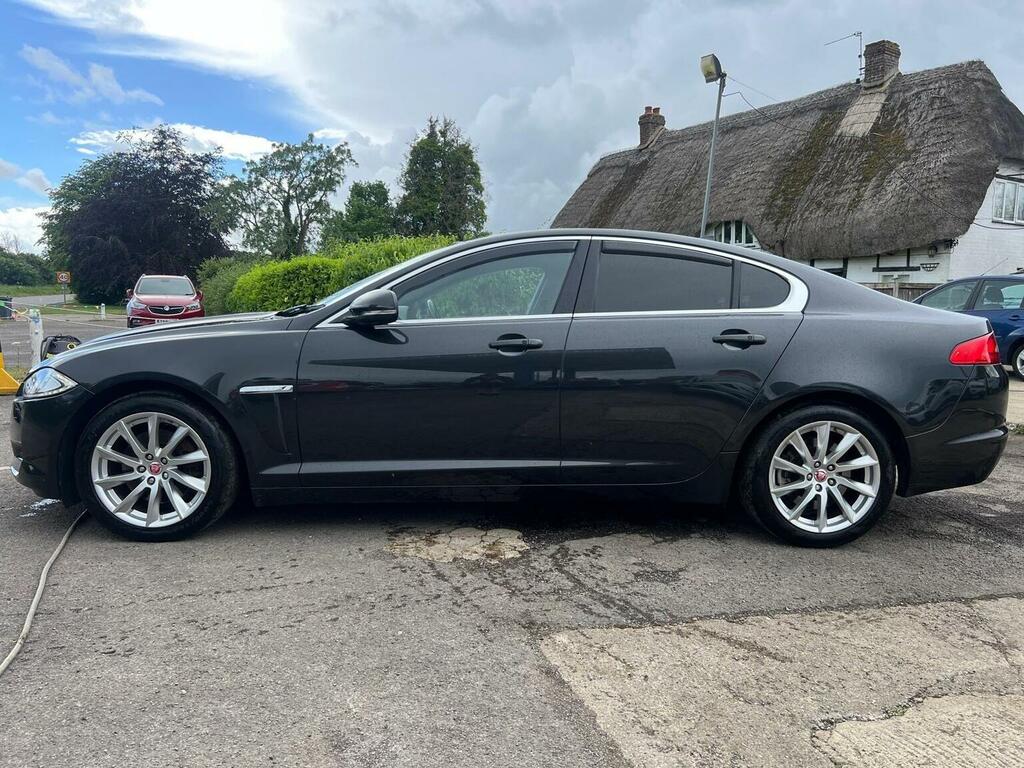 Jaguar XF Saloon 2.2D Premium Luxury Euro 5 Ss OW14KLP Grey #5