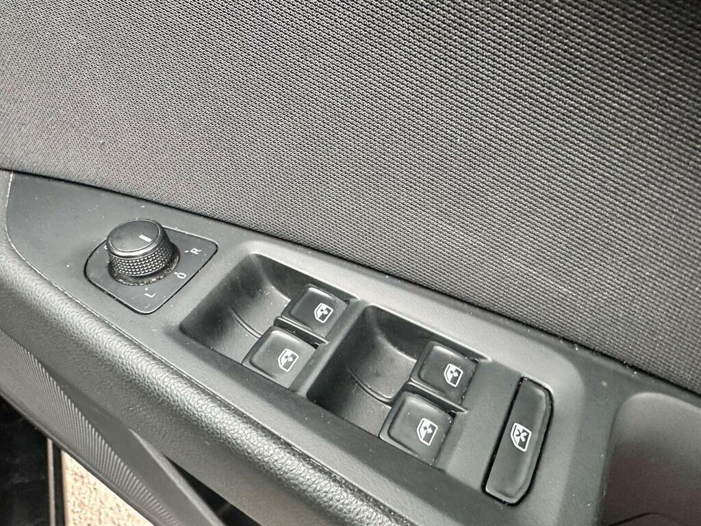 Seat Leon New 1.4 Tsi Fr Black Technology Hb 5-Door  #18